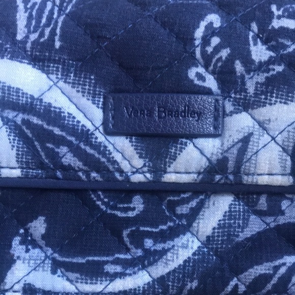 Vera bradley crossbody bag/wallet - Picture 2 of 7